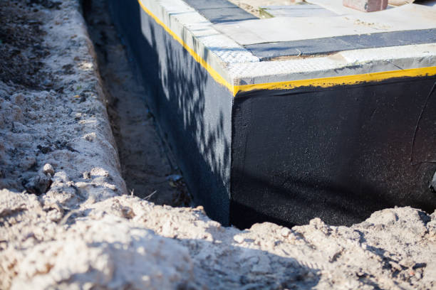 Professional Vapor Barrier Installation technician working in Milton, IN